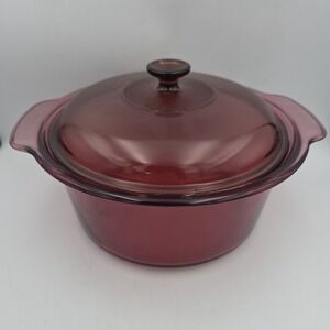 CORNING VISIONS CRANBERRY  5 L COVERED DUTCH OVEN USA READ